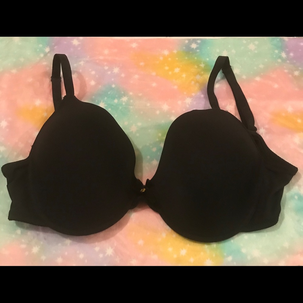 Adrienne Vittadini 42D Black Bra!